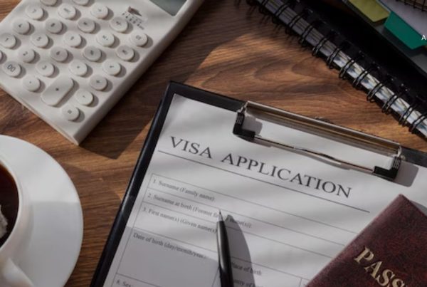 UAE Visit Visa Rules 2025: New Salary Requirements and Categories Explained