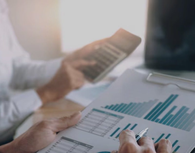 Dubai Real Estate Record Momentum, Big Launches, and What Investors Should Watch